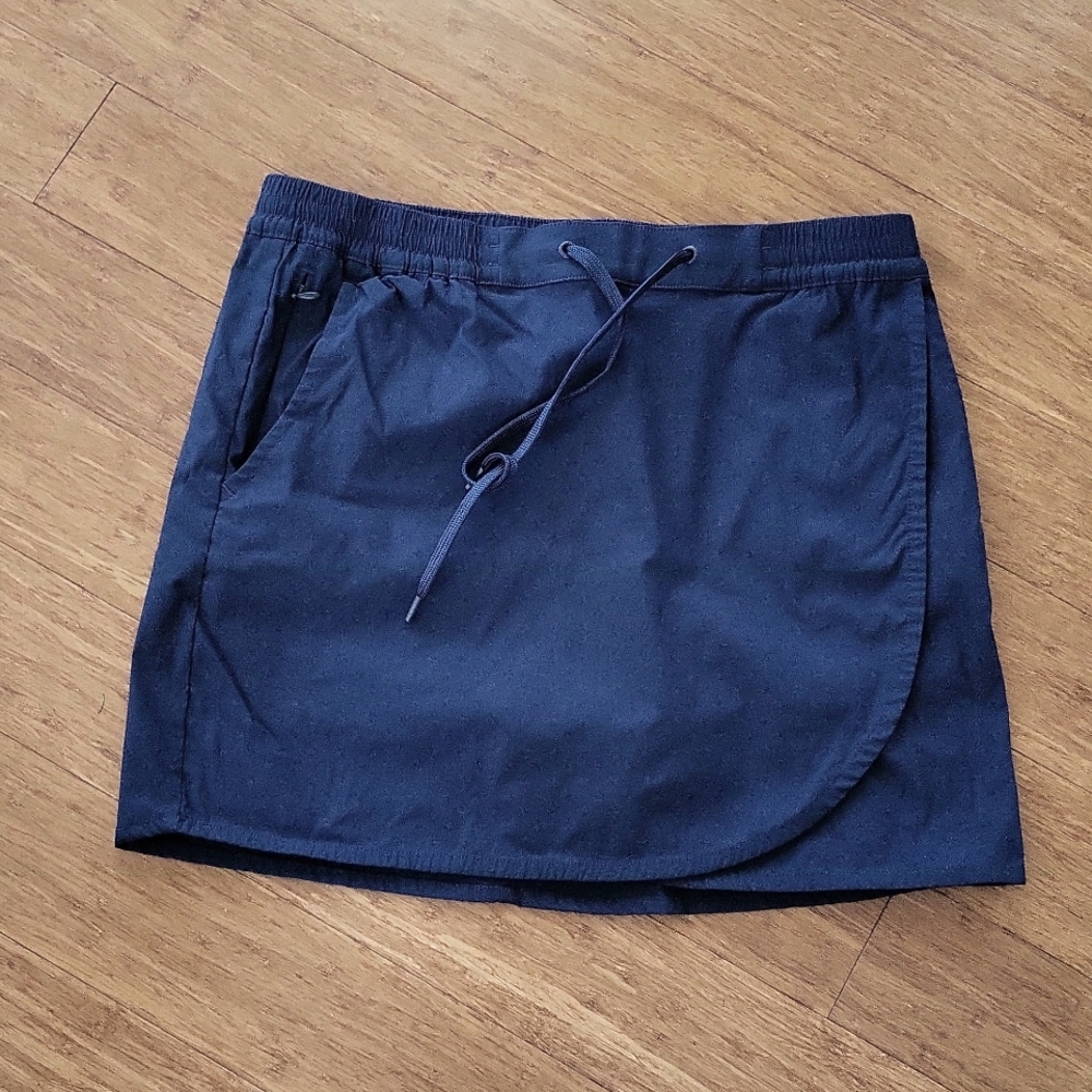 Womens tulip hem Skort